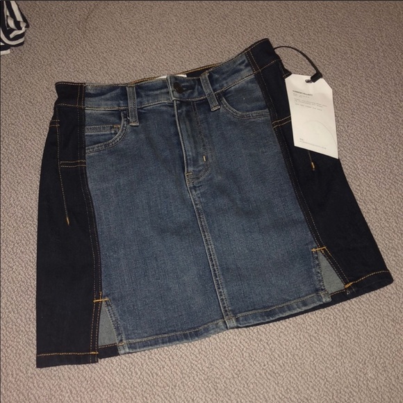 Current/Elliott Mashed Mini Denim Skirt SZ:24 - Picture 6 of 8